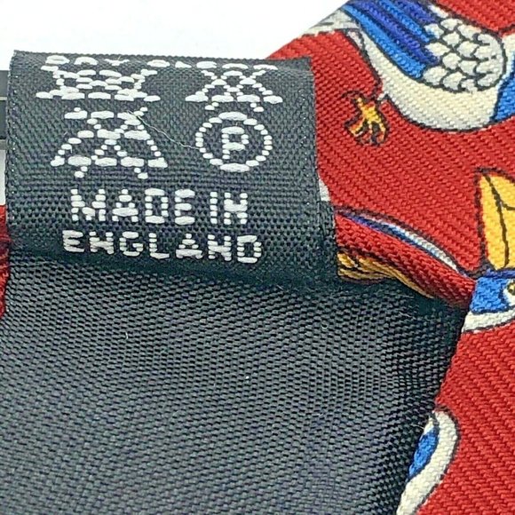 Burberrys Mens Silk Neck Tie Red Toucan Novelty Print Pattern Made in England - Picture 8 of 8